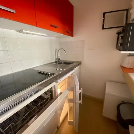 De 25 M² Avec Balcon A